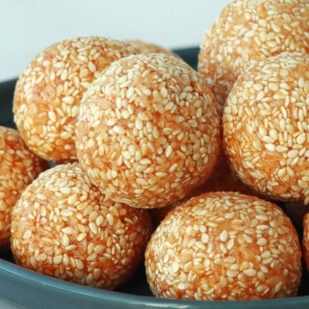 তিলের নাড়ু | Tiler Laddo | Sesame Laddo